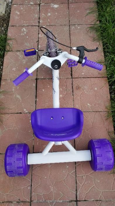 Vand  tricicleta copii,pana la 10 ani