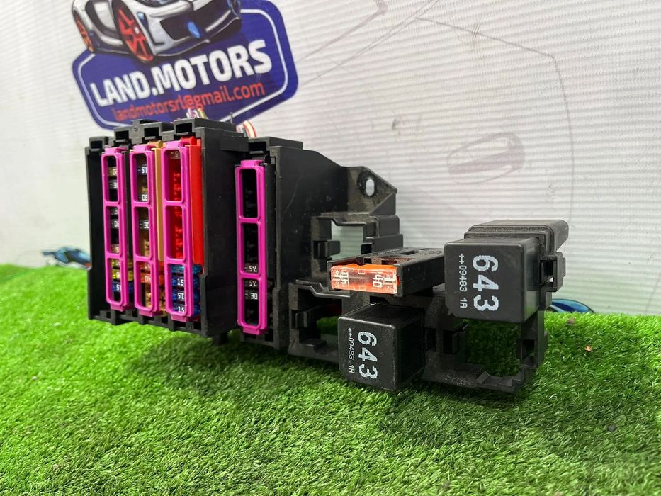 TABLOU PANOU SIGURANTE AUDI A4 B8 S LINE 2.0 DIESEL 2010 COD OEM 8K0971845A 2009-2016