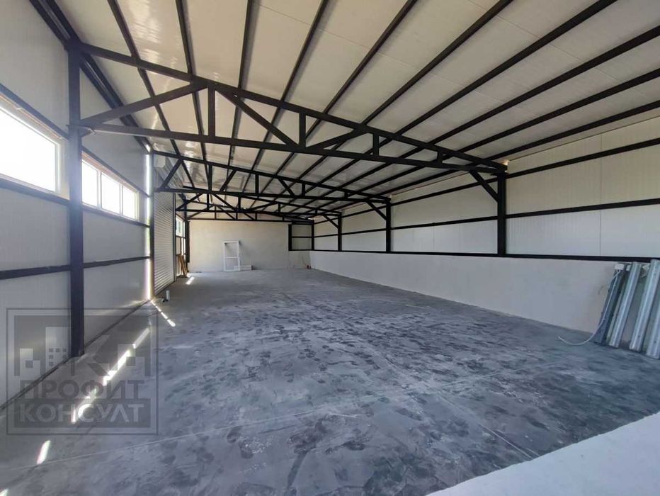 Дава се под наем Склад в Велико Търново, Център - 140 кв.м за 510 € - Снимка #4