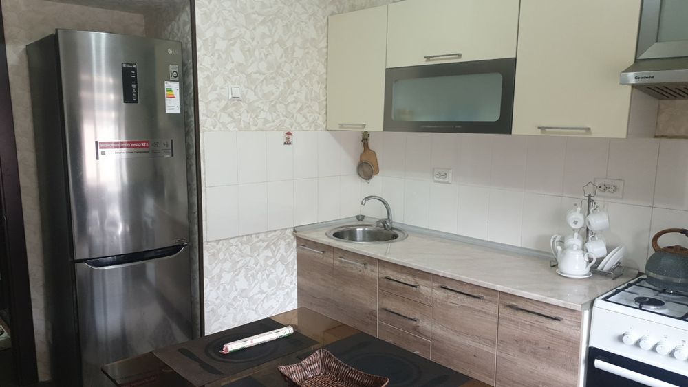 3 хонали сотилади Чини Завод Корасарой