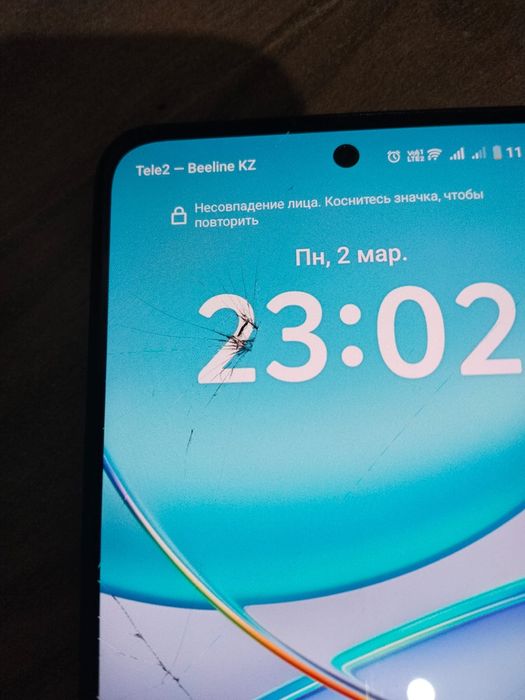 Телефон vivo Y100