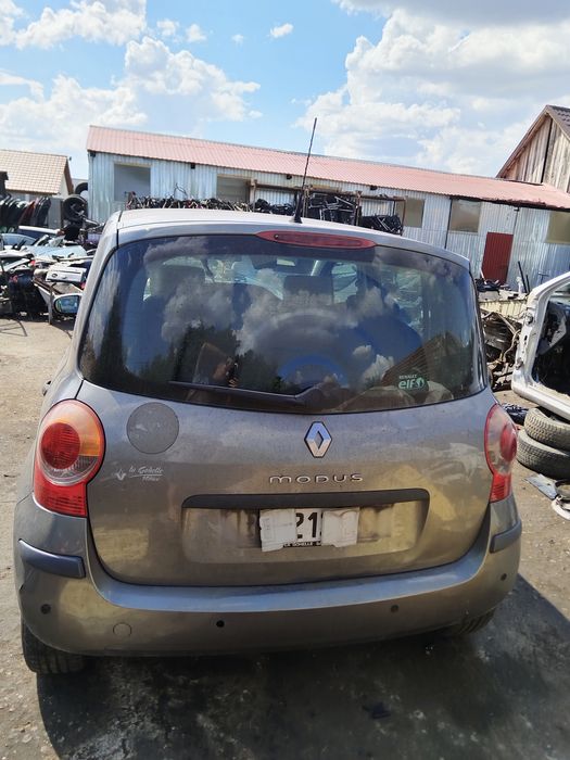 Bara spate Renault Modus an 2004-2008