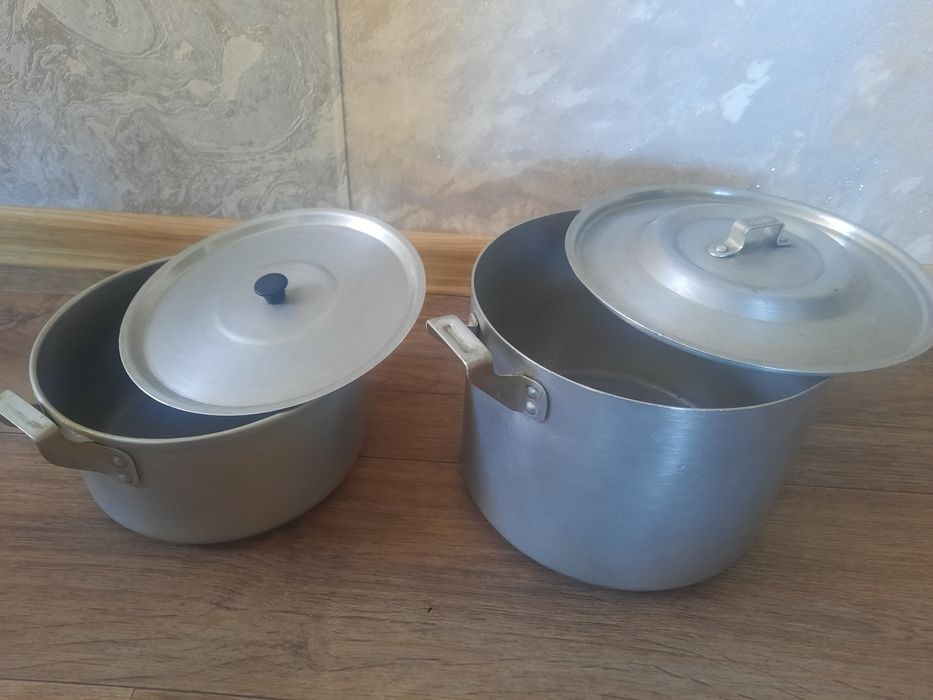 Чудо-печь,  сковородки чугунные.