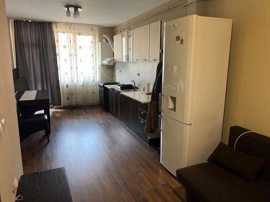 PF dau în chirie apartament 2 camere (living + dormitor)+ loc de parcare, 43 mp. Șesul de Sus, Florești