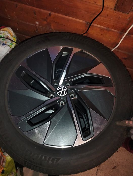 Jante cu cauciucuri r19 vw ID4