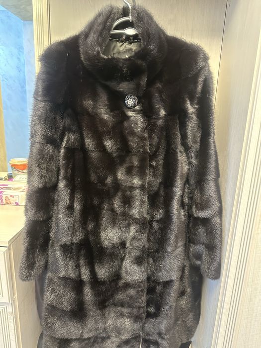 Продам норковую шубу