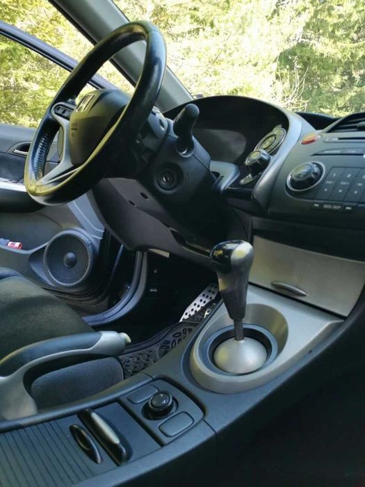 Автомобил Honda civic 2.2