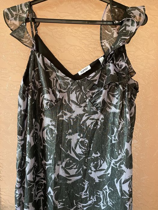 Rochie pentru ocazii, Esprit