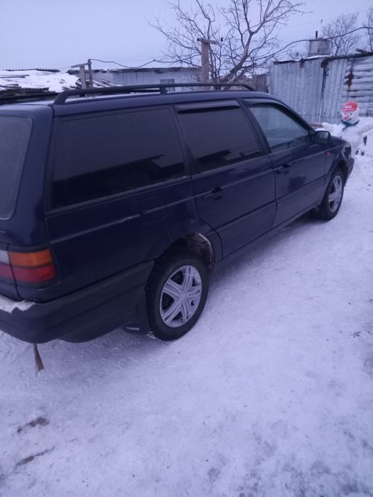 Пассат Б3 1993г.