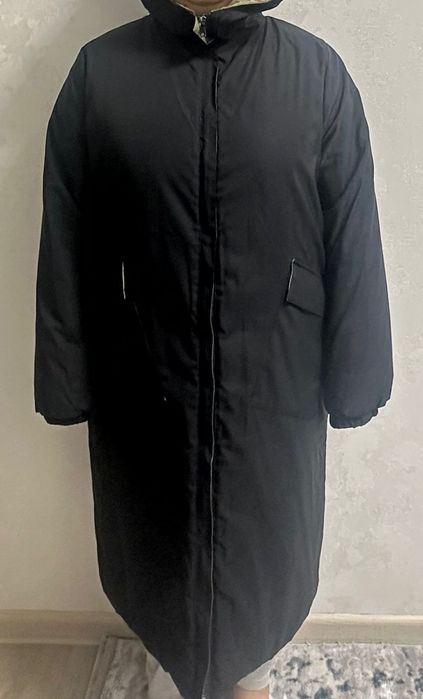 Зимняя куртка с капюшоном