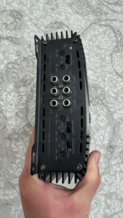 Продам усилитель