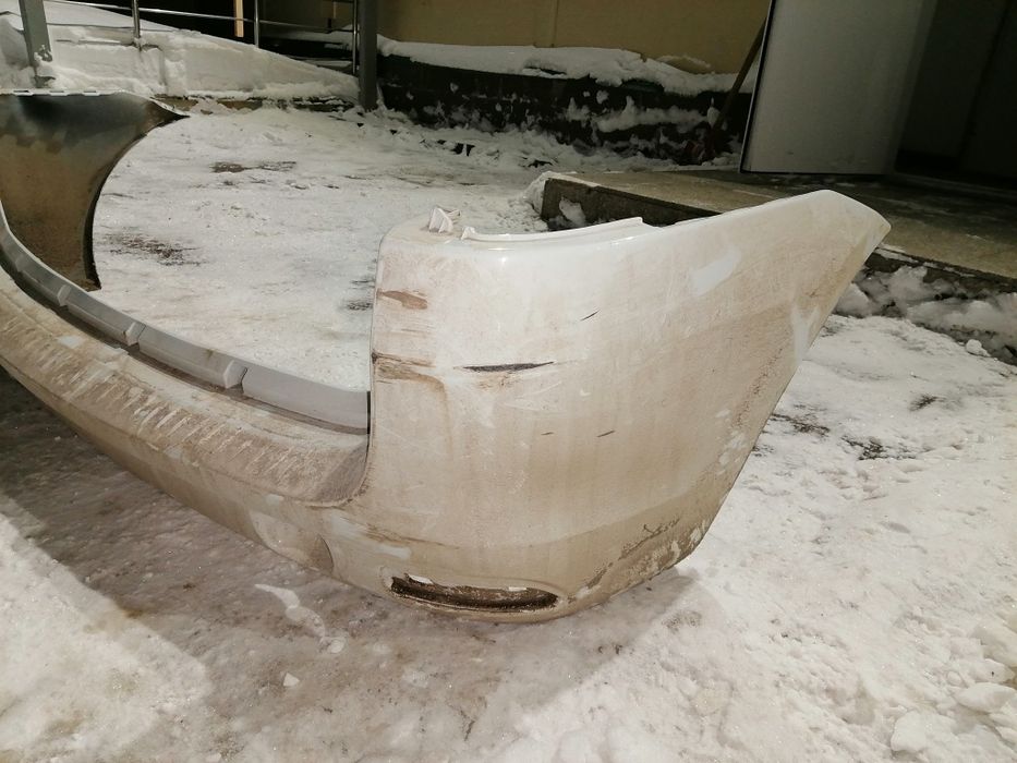 Бампер от Ларгуса