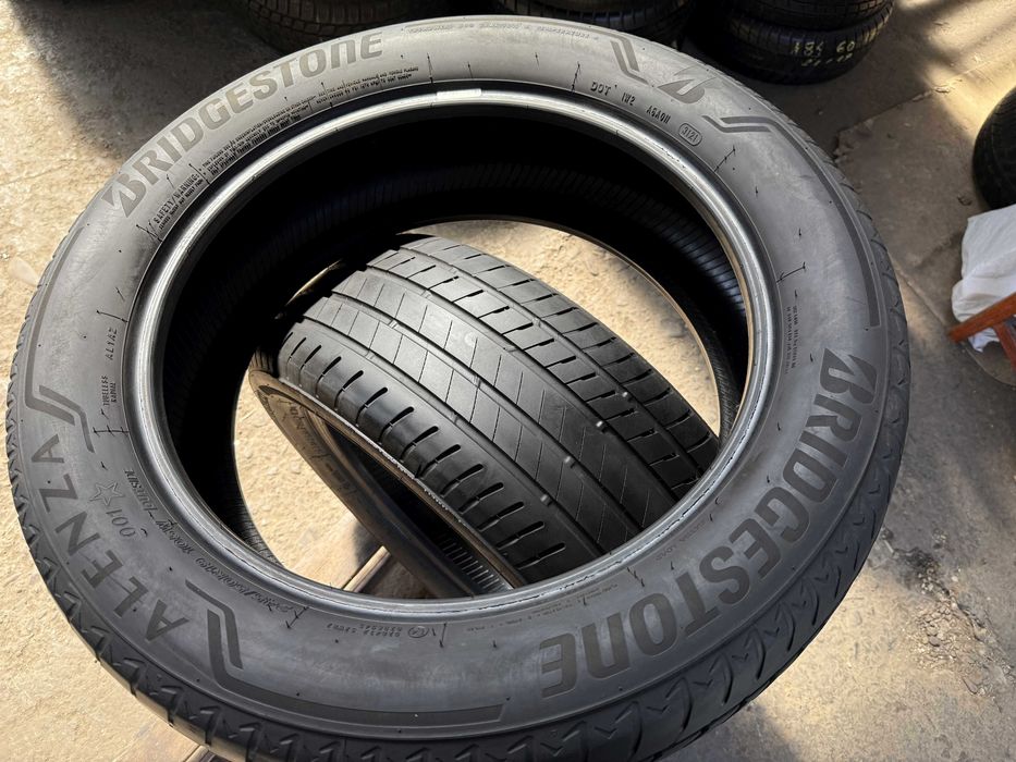 2x Anvelope Vara 245/50 R19 - Bridgestone Alenza 001 cu steluta BMW