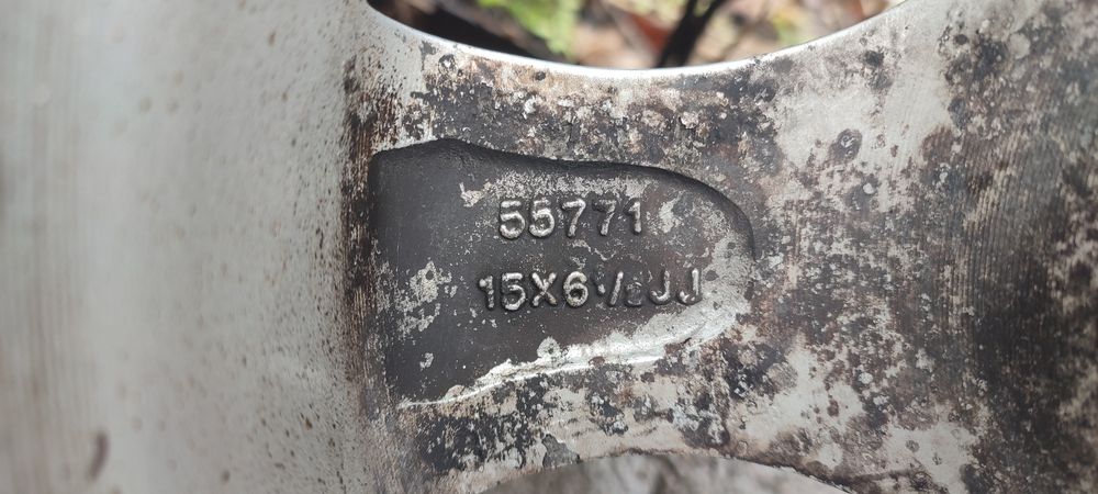 Шины с литыми дисками