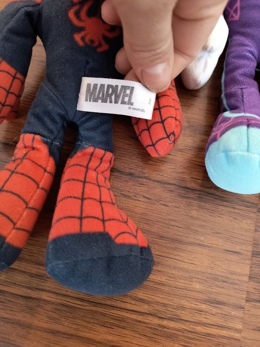 Set 3 plusuri Marvel Păienjenelul și prietenii sai