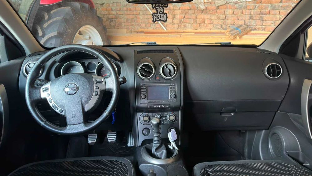 Nissan Qashqai 2.0 dCi | 150 CP | Panoramic | Maro | Cameră