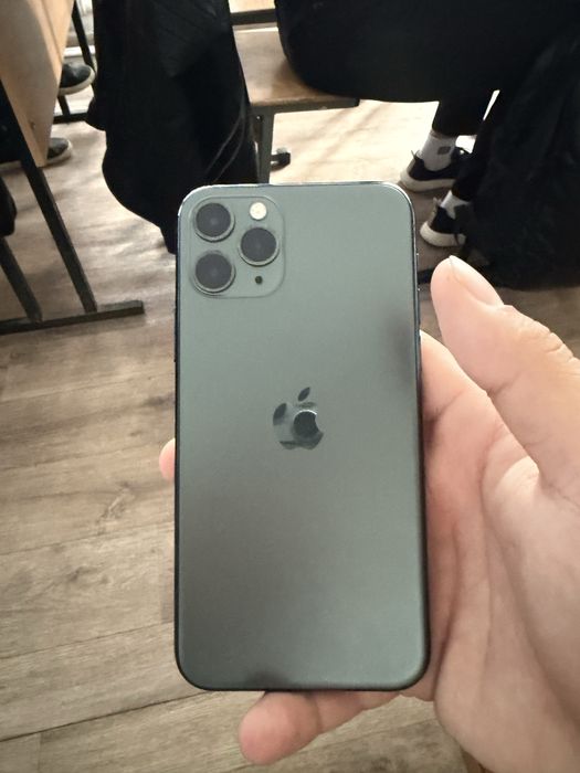 iPhone 11pro 64гб