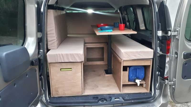 Продавам оборудване за преустройство на Dacia Dokker в миниКемпър.