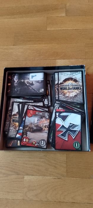 Настольная игра World of Tanks: Rush.