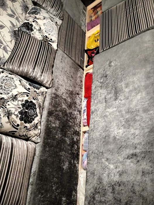 Зальный  мягкий уголок