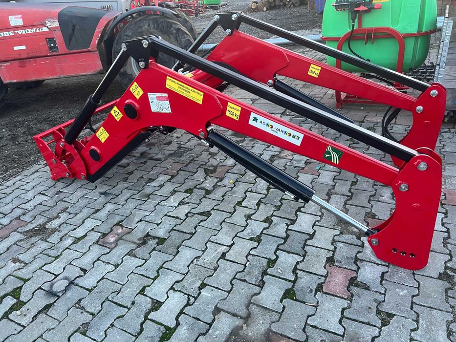 Braț frontal VARRO IIIS - III pentru tractoare