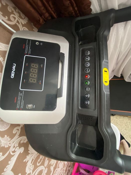 Беговая дорожка для спорта