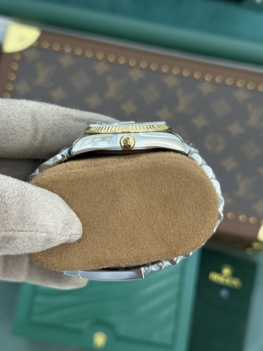 Rolex Date-Just 36mm Pearl Dial