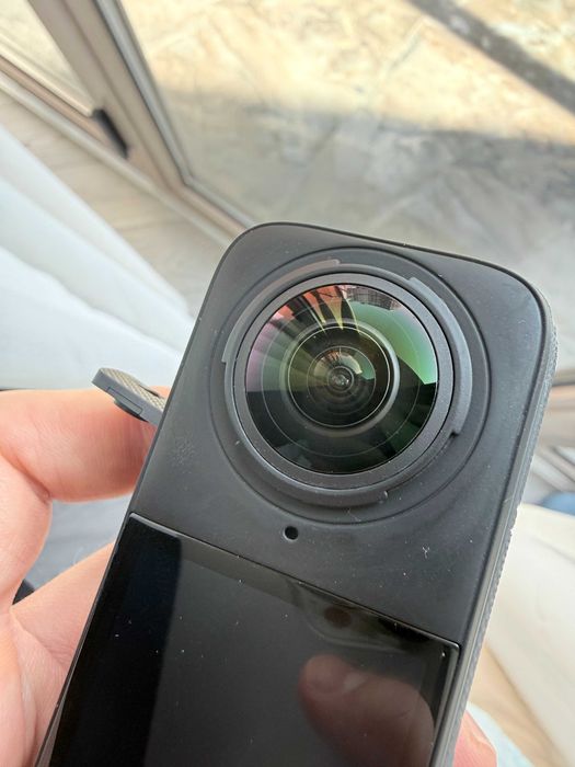 Продам камеру insta360 x4
