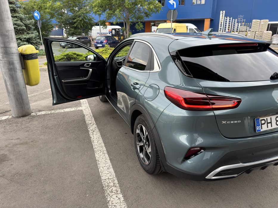 KIA XCeed 5 uși, echipare City+, motor 1.5 T-GDI 140 CP, 2025 A7