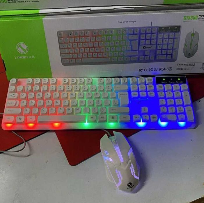 Klaviatura mishka noviy yangi