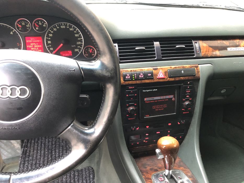 Ауди А6 Алрод 2,5 автомат