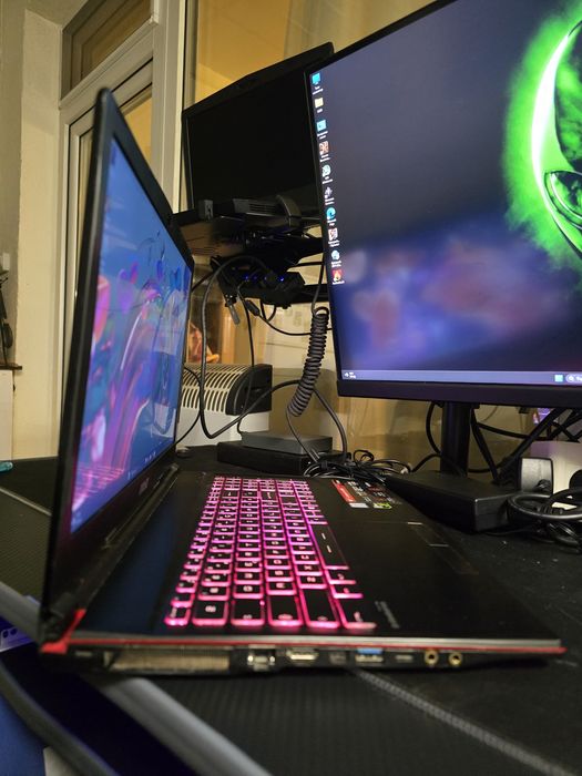 Геймърски лаптоп MSI GP63- i5,24gb, GTX 1060