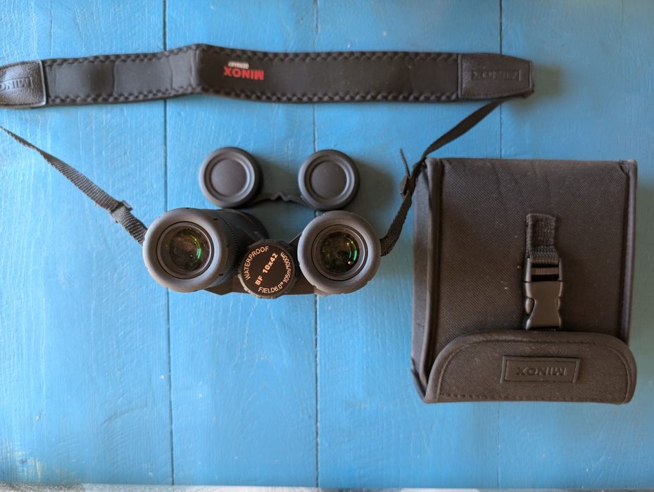 Binoclu Minox BF 10x42