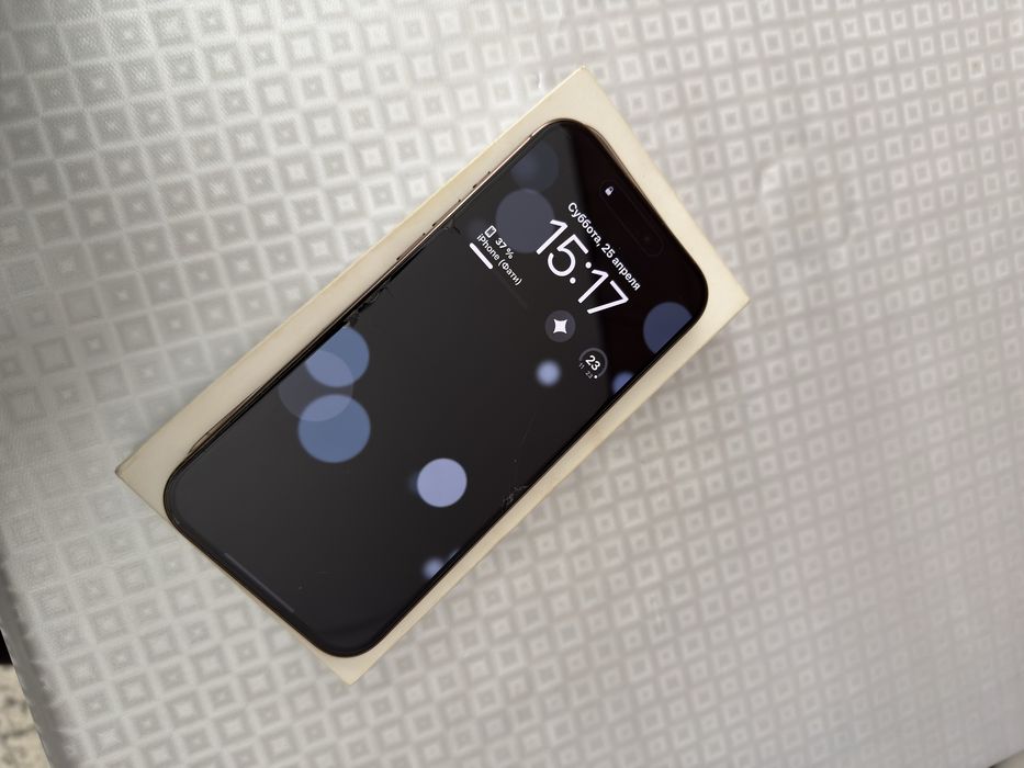 Продам iphone 16 pro max 256 гб