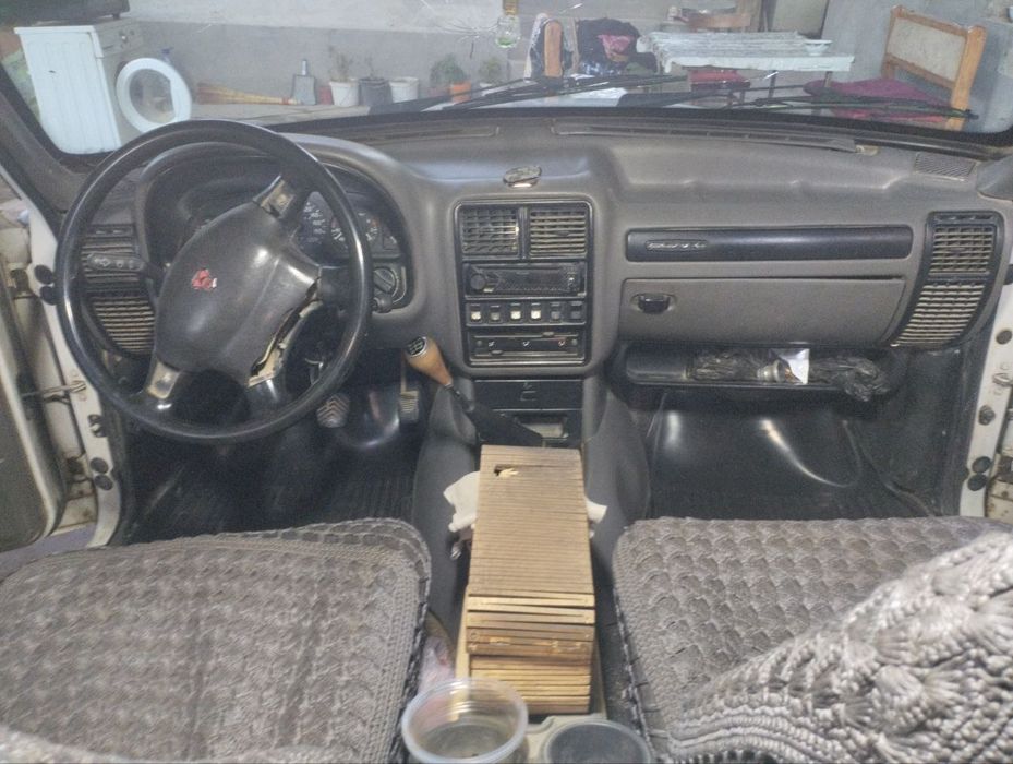 SROCHNOOOOO moshina sotiladi