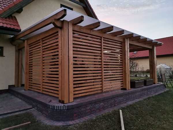 Vând foișoare terase moderne