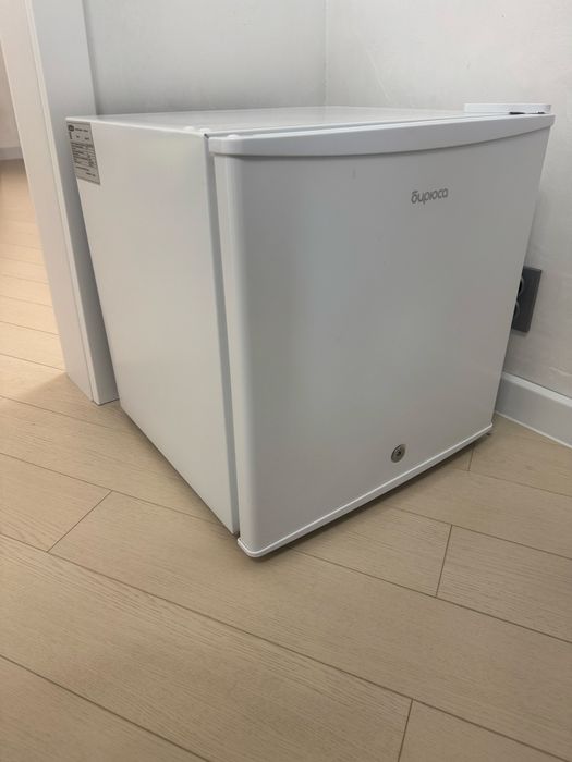 Мини-холодильник