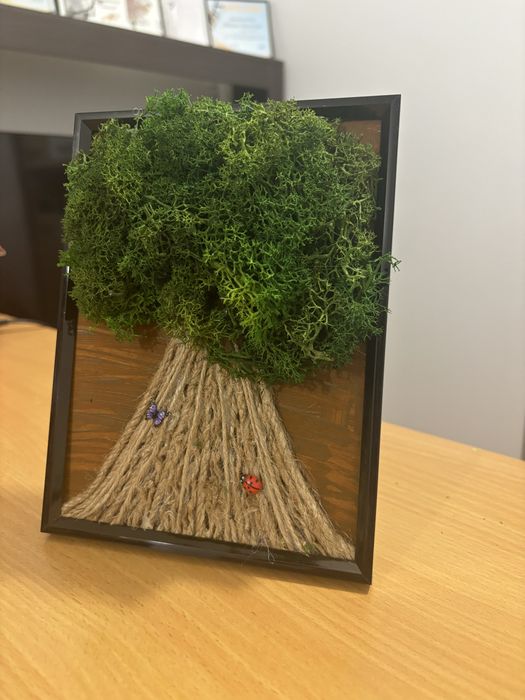 Tablou copacul vietii,cu licheni  naturali stabilizati
