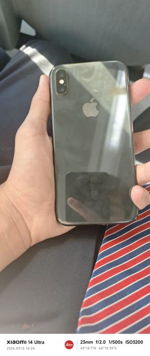 iPhone X 64 Гб 76% без ремонта