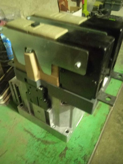 Новый!!! контактор SIEMENS