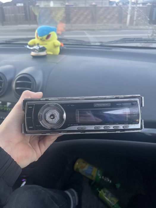 Pioner делфин den-P695OIB