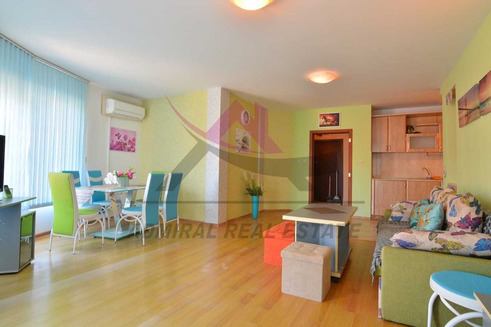 Дава се под наем Четиристаен апартамент в Варна, Общината - 150 кв.м за 1500 € - Снимка #1