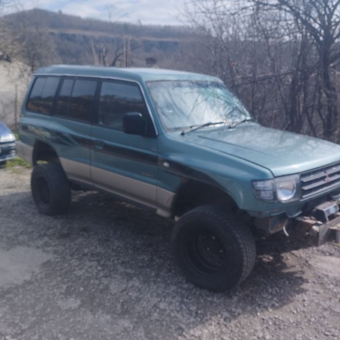 Mitsubishi pajero 2  НА ЧАСТИ