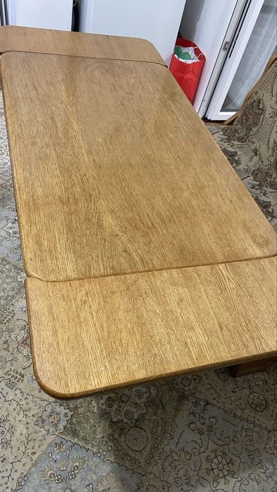 Продается стол кухонный