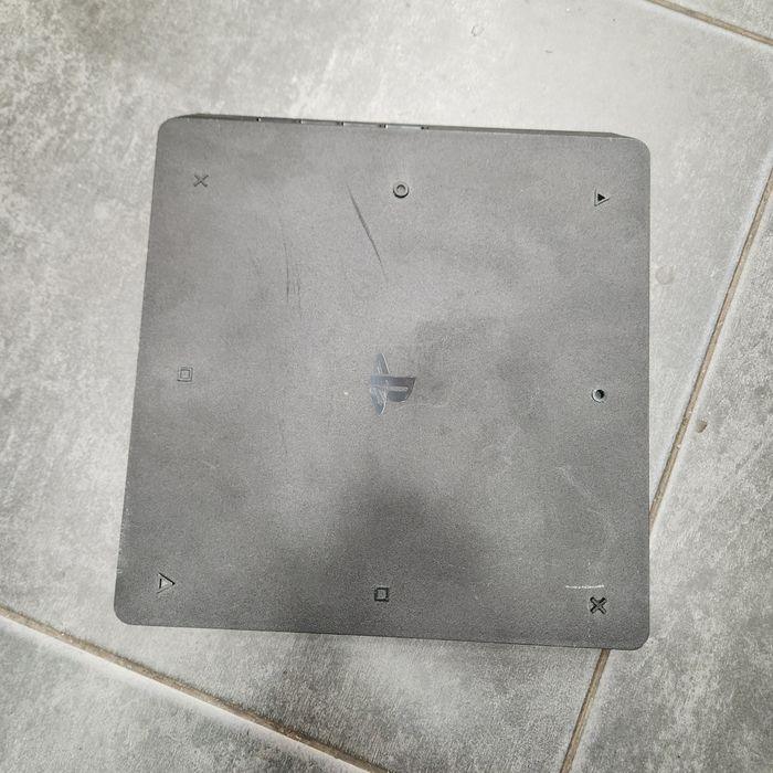 Hope Amanet P11-Playstation 4 slim/3 manete/512gb