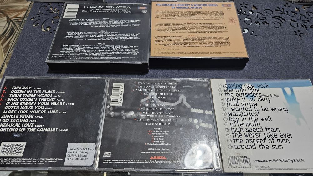 Lot 17 cd uri,gen rock,pop