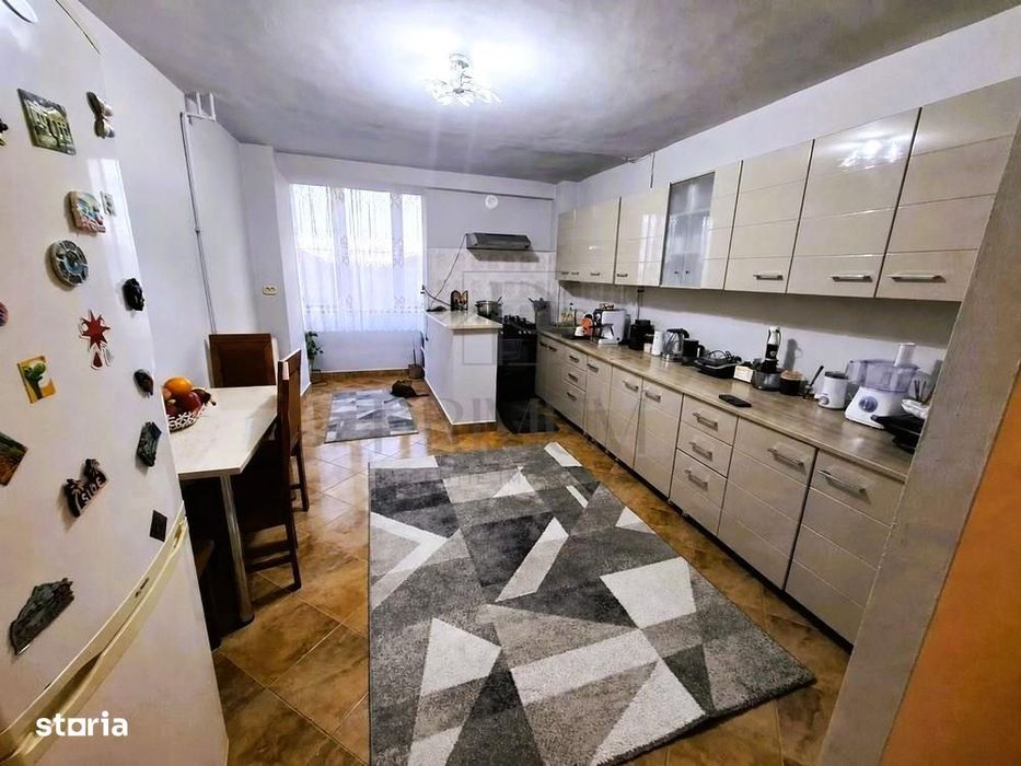 Mircea Cel Batran - 4 Camere - 2 Bai - Etaj 3 - Decomandat - Spatios
