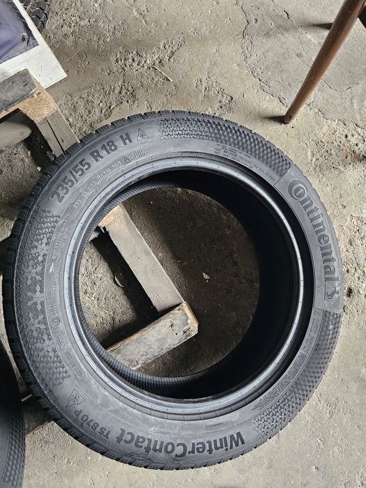 4 anvelope iarna 235 55 18 Continental 2022 7mm