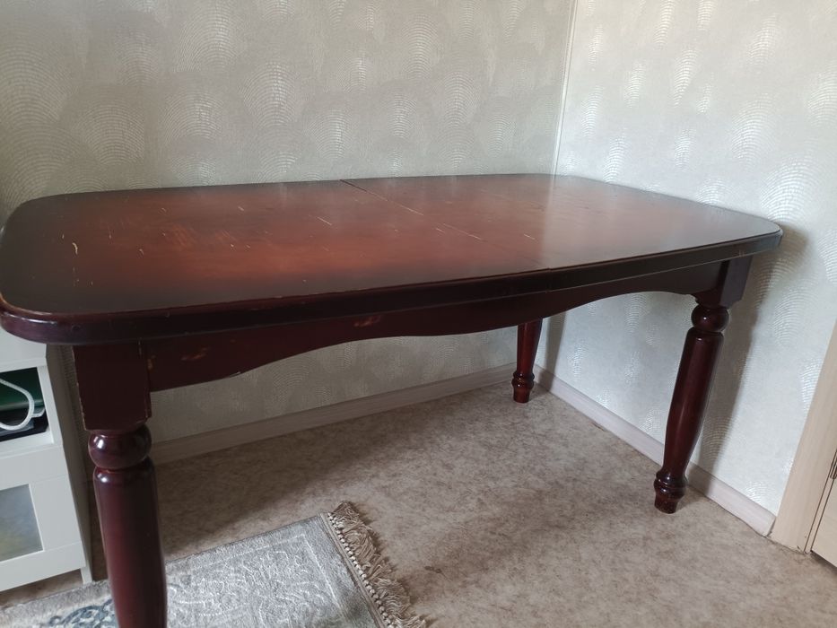 Продам раздвижной деревянный стол