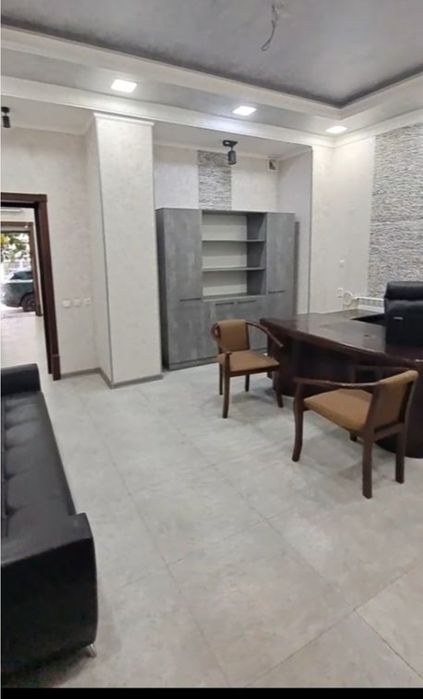 Офис 70 м2 у метро Новза – полностью с мебелью и техникой!